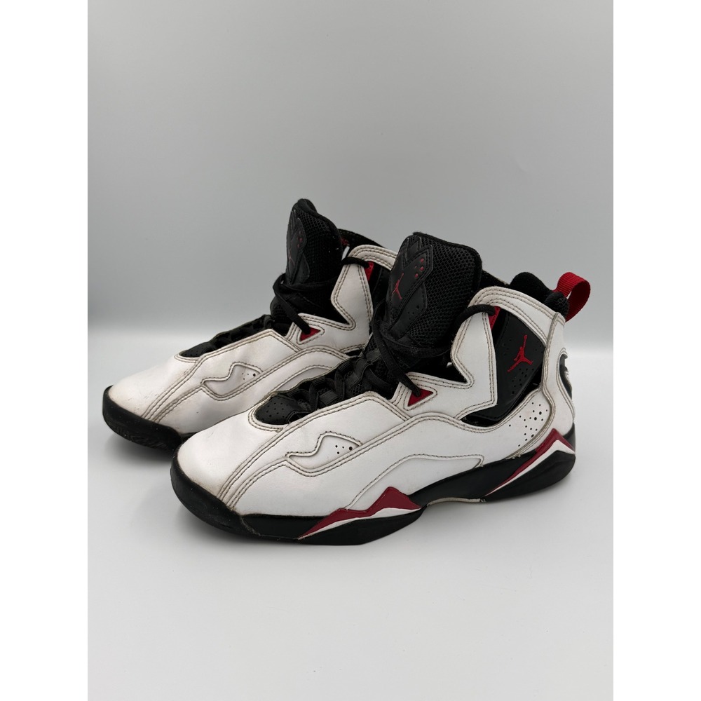 Jordan True Flight GS Kids 5.5Y White Black Red 343795-160 Basketball Shoes AJ7
